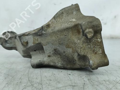 Used Engine mount Engine mount 33398132 33398132