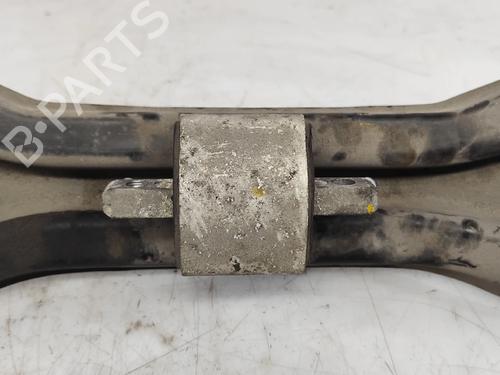 Used Gearbox mount Gearbox mount MERCEDES-BENZ C-CLASS (W204) C 220 CDI (204.002) (170 hp) 33398143 33398143