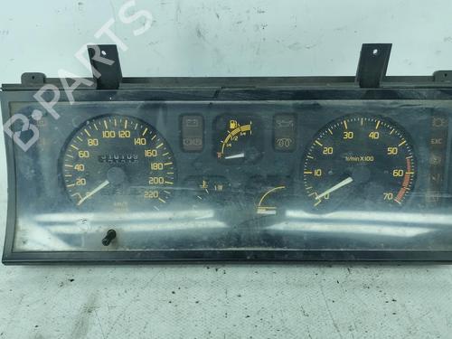 Used Instrument cluster Instrument cluster 33199798 33199798