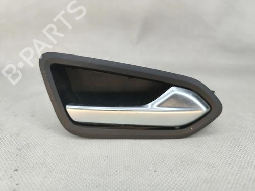 Used Rear right interior door handle Rear right interior door handle RENAULT CLIO V (B7_) 1.0 TCe 100 (B7MT) (101 hp) 33410663 33410663