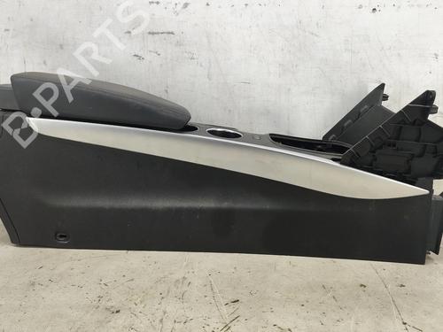 Mittelkonsole Mittelkonsole RENAULT MEGANE IV Hatchback (B9A/M/N_) 1.5 dCi 110 (B9A3) (110 hp) 33461796 33461796