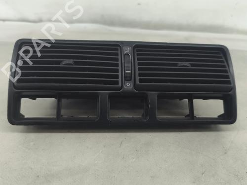Used Air vent Air vent VW GOLF IV (1J1) 1.4 16V (75 hp) 33468827 33468827