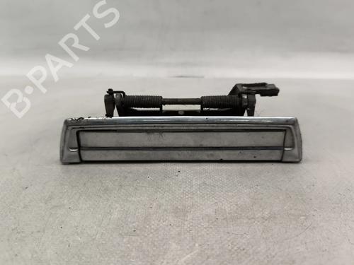Used Front left exterior door handle Front left exterior door handle PEUGEOT 504 Break (D_, F_) 2.3 D (D40, F40) (69 hp) 33468900 33468900