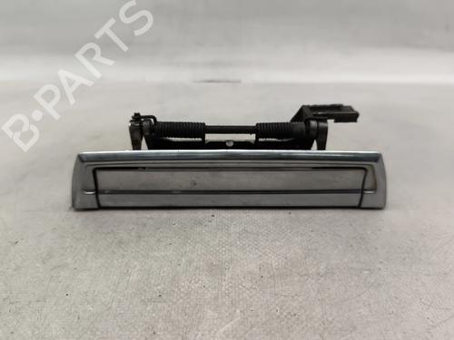 Used Rear left exterior door handle Rear left exterior door handle PEUGEOT 504 Break (D_, F_) 2.3 D (D40, F40) (69 hp) 33468902 33468902