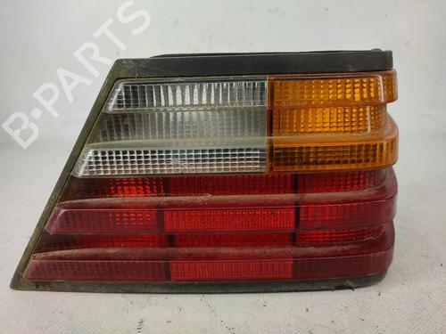 Used Right taillight Right taillight MERCEDES-BENZ 124 Saloon (W124) 200 D (124.120) (72 hp) 30645527 30645527