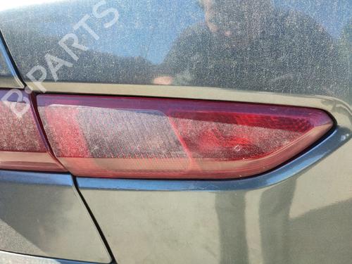 Used Left tailgate light Left tailgate light ALFA ROMEO 156 (932_) 1.9 JTD (932B2) (105 hp) 33555088 33555088