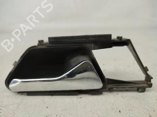 Used Rear right interior door handle Rear right interior door handle MERCEDES-BENZ 124 Saloon (W124) 200 D (124.120) (75 hp) 33275103 33275103