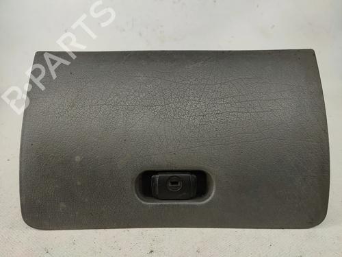 Used Glove box Glove box VW POLO III (6N1) 50 1.0 (50 hp) 33463716 33463716