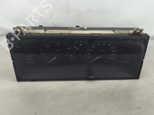 Used Instrument cluster Instrument cluster 33555067 33555067