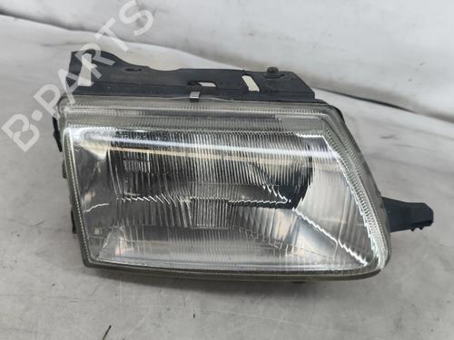 Used Right headlight Right headlight CITROËN SAXO (S0, S1) 1.4 VTS (75 hp) 30280491 30280491