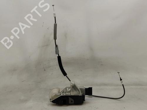 Used Front left lock Front left lock 30170165 30170165