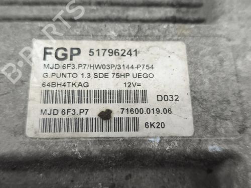Engine control unit (ECU) FIAT GRANDE PUNTO (199_) 1.3 D Multijet | BP30174338M57  - Image 10