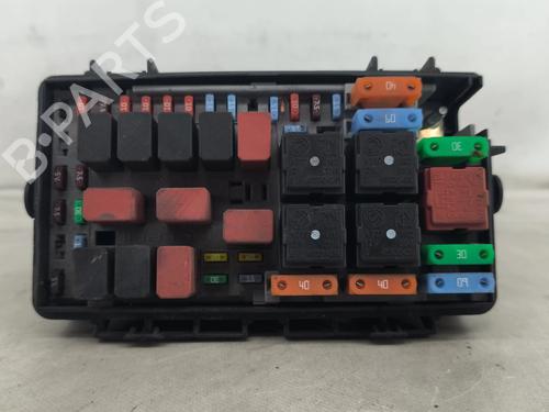 fuse-box-fiat-grande-punto-199_-2005-30174336 main image