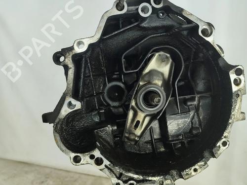 gearbox-audi-a4-b5-8d2-1994-1995-1996-1997-1998-1999-2000-2001-33621981 main image