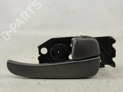 Used Front right interior door handle Front right interior door handle HYUNDAI TRAJET (FO) 2.0 (136 hp) 33291196 33291196