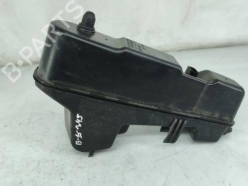 windscreen-washer-tank-mercedes-benz-eqe-v295-2022-33471573 main image