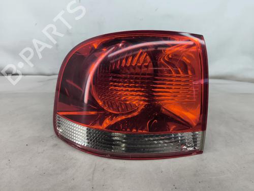 Used Left taillight Left taillight 33627427 33627427