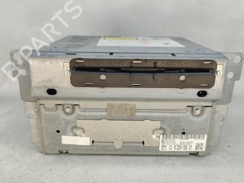 Used Radio Radio BMW 5 Touring (F11) 520 d xDrive (163 hp) 33608101 33608101