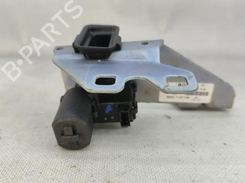Used Tailgate lock Tailgate lock BMW 5 Touring (F11) 520 d xDrive (163 hp) 33608103 33608103