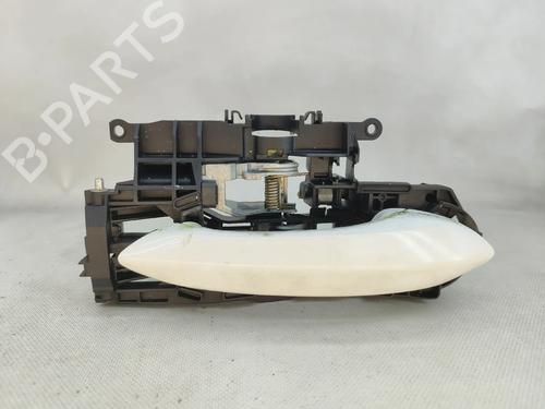 Used Front right exterior door handle Front right exterior door handle BMW 5 Touring (F11) 520 d xDrive (163 hp) 33608130 33608130