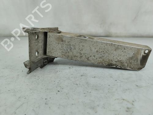 Used Front bumper reinforcement Front bumper reinforcement BMW 5 Touring (F11) 520 d xDrive (163 hp) 33608264 33608264