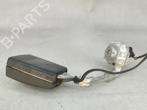 Engate do cinto Engate do cinto BMW 5 Touring (F11) 520 d xDrive (163 hp) 33608204 33608204