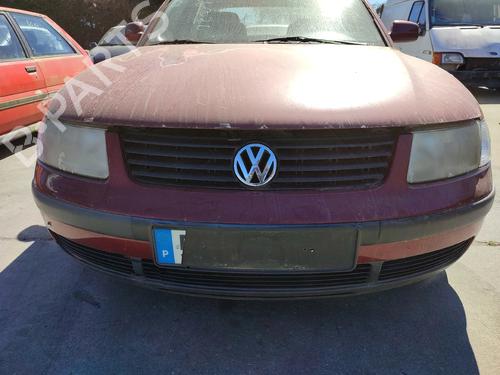 Used Front bumper Front bumper VW PASSAT B5 (3B2) 1.9 TDI (90 hp) 33661008 33661008