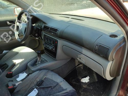 Instrumentbræt Instrumentbræt VW PASSAT B5 (3B2) 1.9 TDI (90 hp) 33661013 33661013