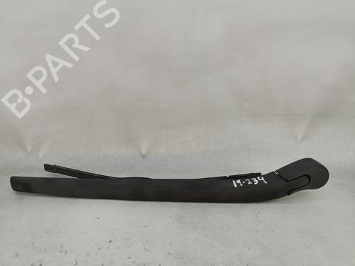 Used Rear windshield wiper arm Rear windshield wiper arm 33608244 33608244