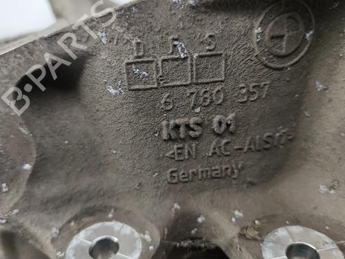 Used Right rear steering knuckle Right rear steering knuckle 33608320 33608320