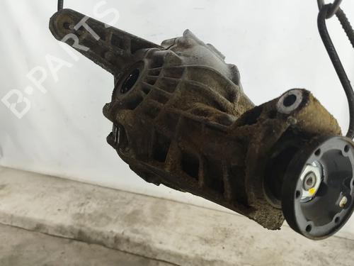 front-differential-mercedes-benz-m-class-w163-1998-1999-2000-2001-2002-2003-2004-2005-33676232 main image