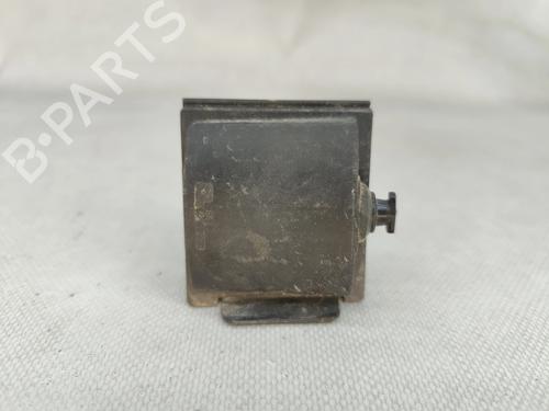 Used Fuel door actuator Fuel door actuator MERCEDES-BENZ CLA (C118) CLA 250 e (118.385) (218 hp) 33676153 33676153