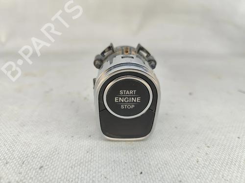 Used Switch Switch MERCEDES-BENZ CLA (C118) CLA 250 e (118.385) (218 hp) 33676217 33676217