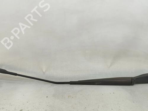 Used Front windshield wiper arm Front windshield wiper arm 33676221 33676221