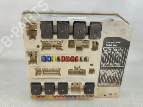 Used Fuse box Fuse box 33676253 33676253