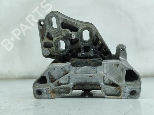 Used Engine mount Engine mount MERCEDES-BENZ CLA (C118) CLA 250 e (118.385) (218 hp) 33676119 33676119