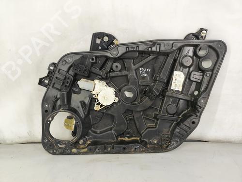 Used Front right window mechanism Front right window mechanism MERCEDES-BENZ CLA (C118) CLA 250 e (118.385) (218 hp) 33676128 33676128