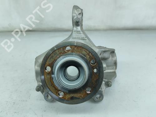 Used Right front steering knuckle Right front steering knuckle MERCEDES-BENZ CLA (C118) CLA 250 e (118.385) (218 hp) 33676132 33676132