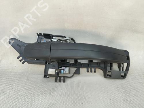 Used Rear right exterior door handle Rear right exterior door handle 33695683 33695683