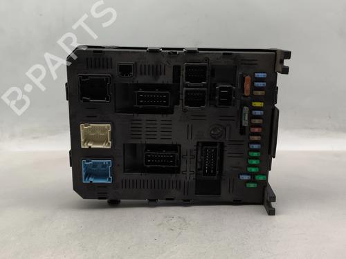 Used Fuse box Fuse box CITROËN C5 II (RC_) 1.6 HDi (RC8HZB) (109 hp) 33398254 33398254