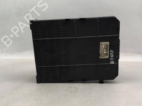 Fuse box CITROËN C5 II (RC_) 1.6 HDi (RC8HZB) | BP33398254E1 - Image 4