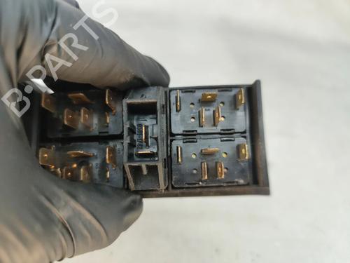 Left front window switch AUDI 80 B4 Avant (8C5) 1.9 TDI | BP33706547I27  - Image 6