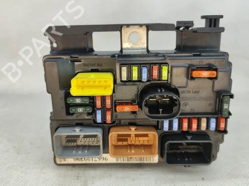 Used Fuse box Fuse box CITROËN C3 Picasso (SH_) 1.6 HDi (90 hp) 33717140 33717140