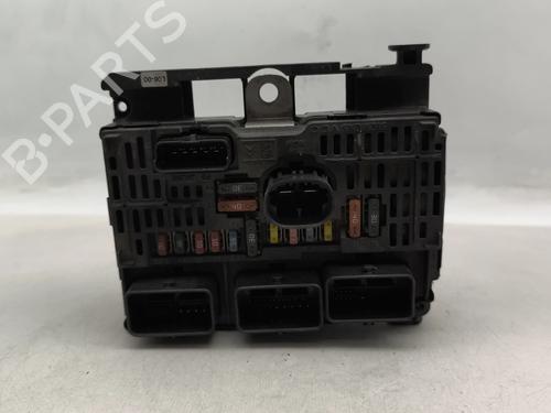 Used Fuse box Fuse box CITROËN C5 II (RC_) 1.6 HDi (RC8HZB) (109 hp) 33398255 33398255
