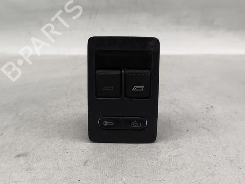 Used Left front window switch Left front window switch VW POLO (6N2) 1.0 (50 hp) 33722312 33722312