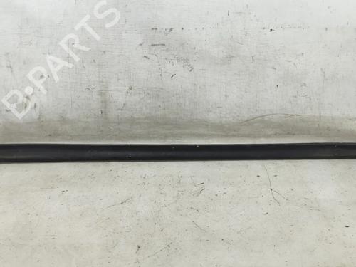 Used Right sideskirt Right sideskirt FIAT PUNTO (176_) 75 1.2 (73 hp) 33720109 33720109