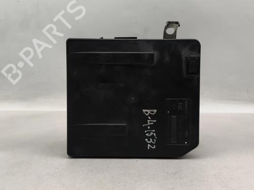 Used Fuse box Fuse box 33796931 33796931