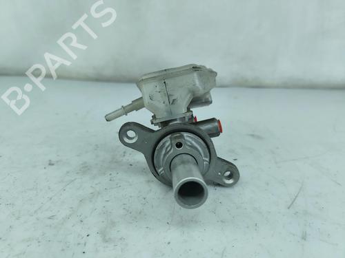 Used Brake master cylinder Brake master cylinder MAZDA CX-3 (DK) 1.5 SKYACTIV-D (DK2WS, DK5FW) (105 hp) 33755661 33755661