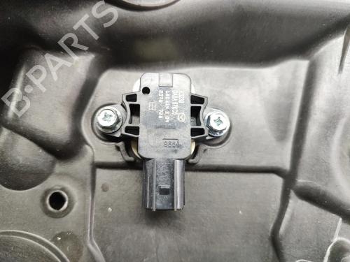 Rudehejsemekanisme Højre foran MAZDA CX-3 (DK) 1.5 SKYACTIV-D (DK2WS, DK5FW) | BP33755680C23 - Image 7