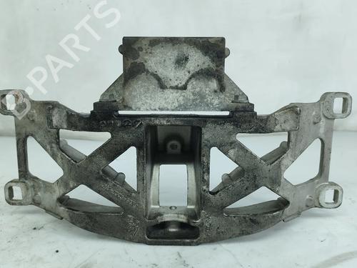 Used Gearbox mount Gearbox mount 33756873 33756873